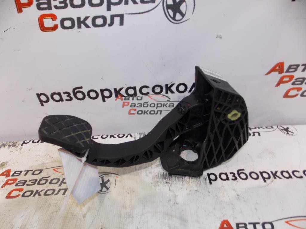 Купить Педаль сцепления Skoda Fabia 2007-2015 8383 6RU721321 с оригинальным  номером 6RU721321. Купить в Вологде, Вологодской области за 100 р. с  доставкой по России